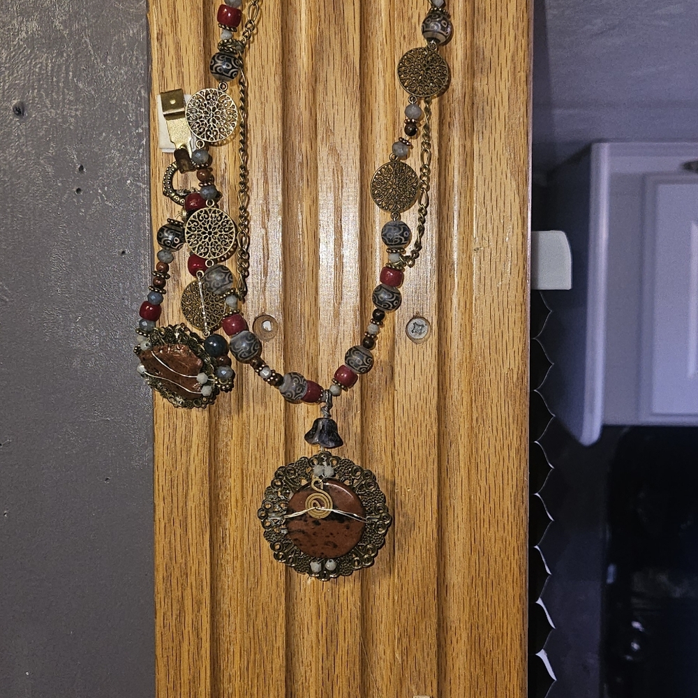 Navajo Tears Oregon Obsideian And Natural Stone Beaded Necklaces And Braclets
